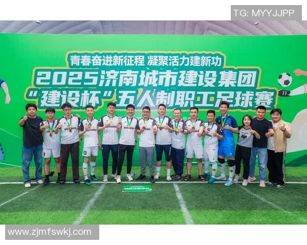 成都足球队意识探讨与发展路径分析助力球队崛起与城市文化融合