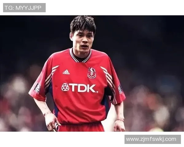 足球明星跨界亮相其他体育赛事引发热议与关注